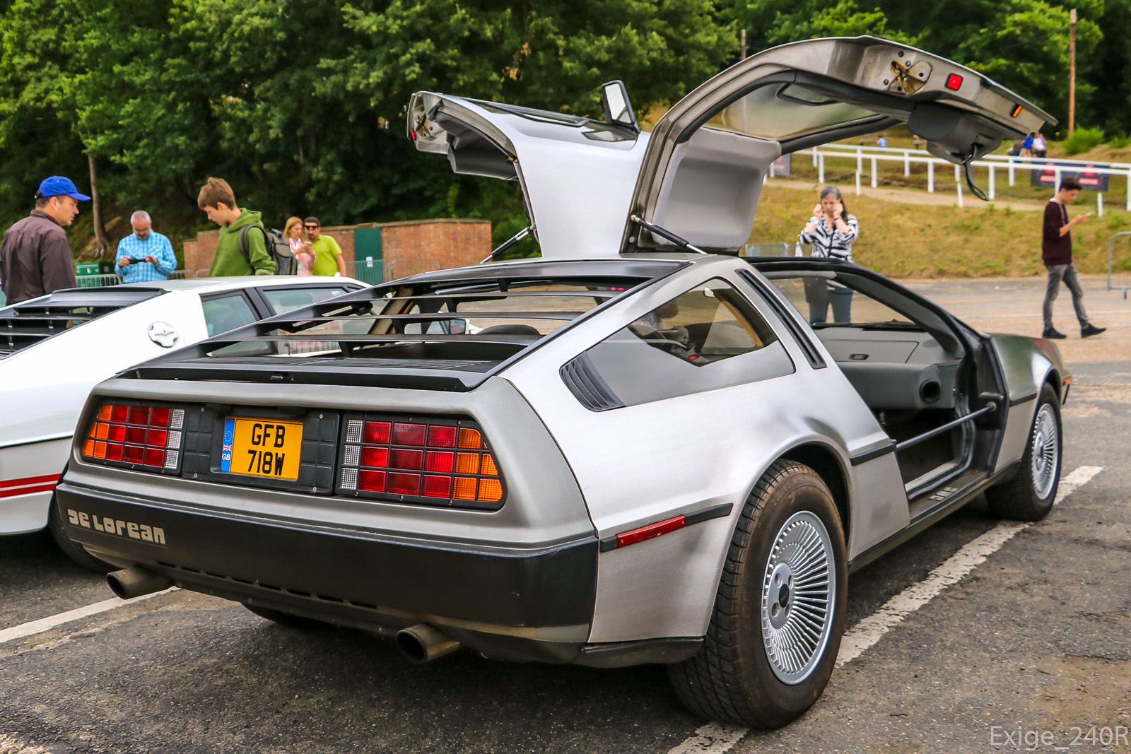 GFB718W, DeLorean Motor Company DMC-12 