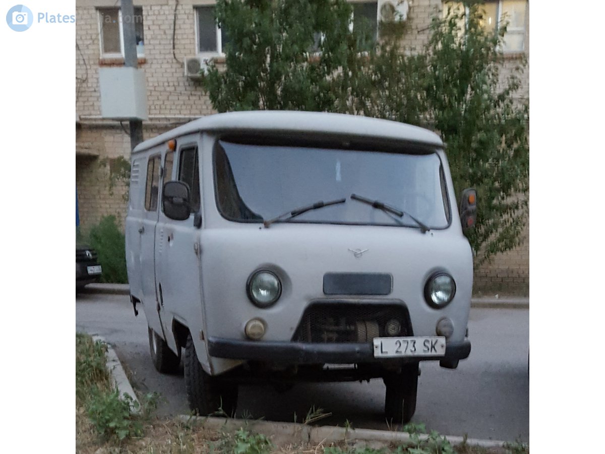 L 273 SK, UAZ 452 3909 Combi Van, 1996–
