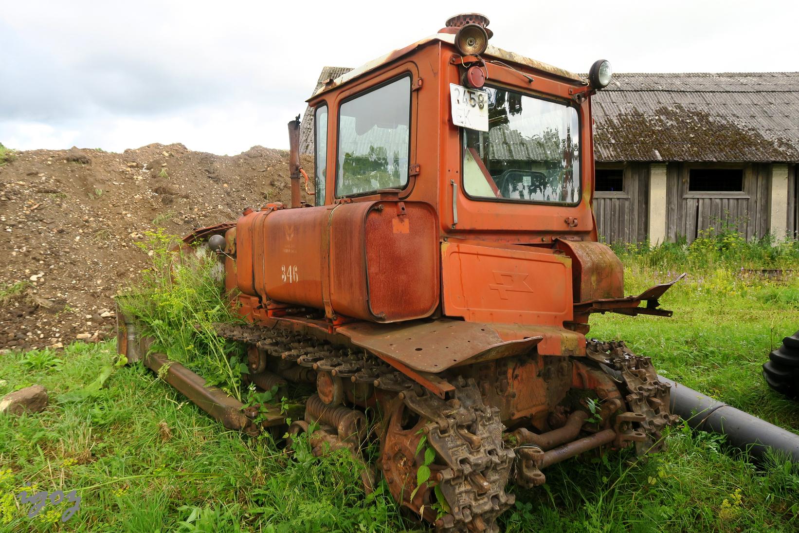 2458 EK, VgTZ (STZ) ДТ-75 