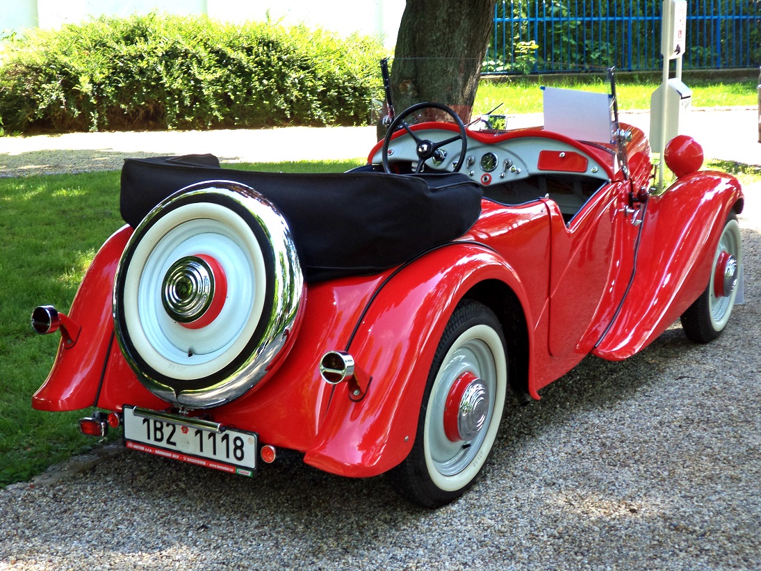 1B2 1118, Praga Baby 