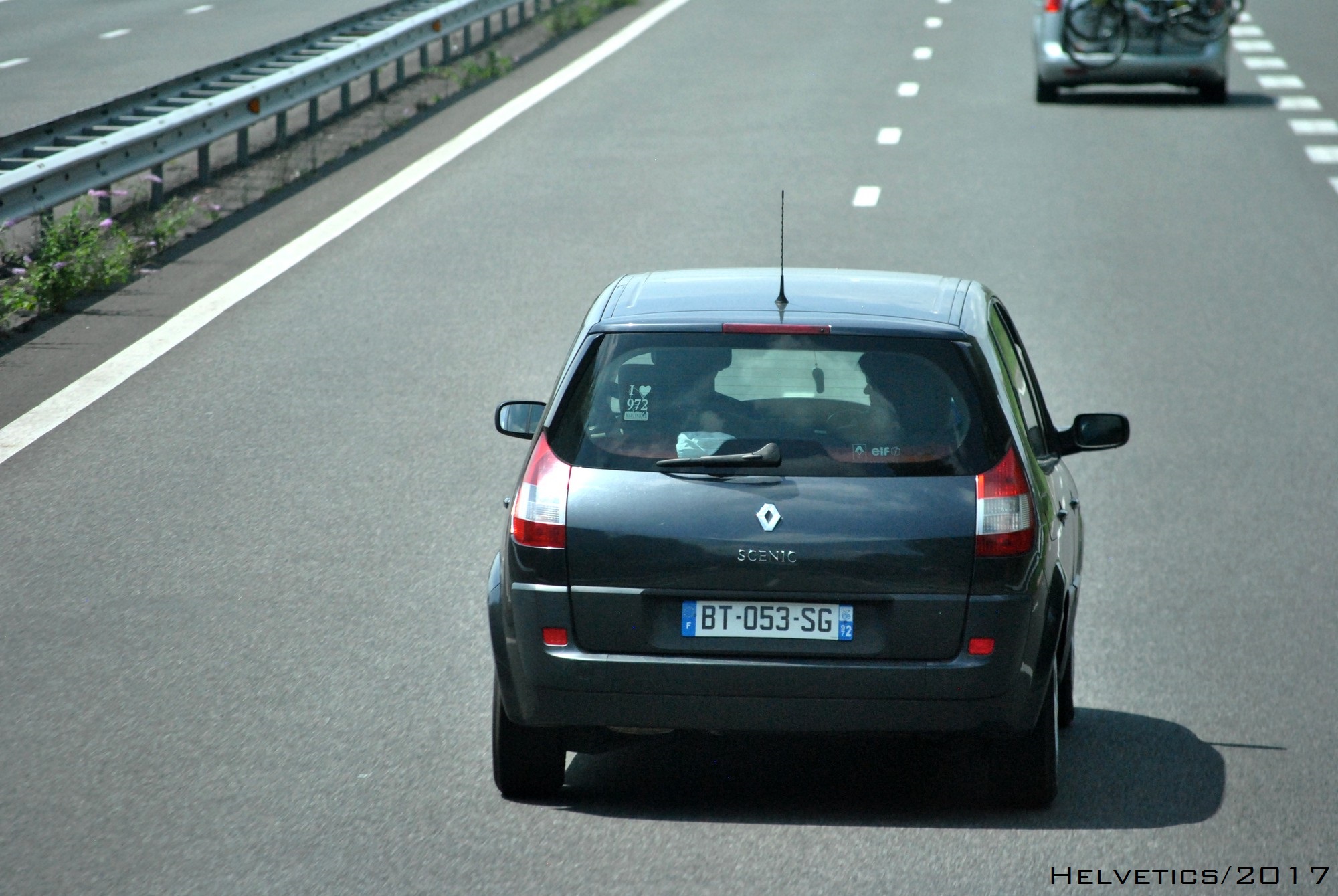 BT-053-SG, Renault Scénic 2nd gen (J84), 2003–2009