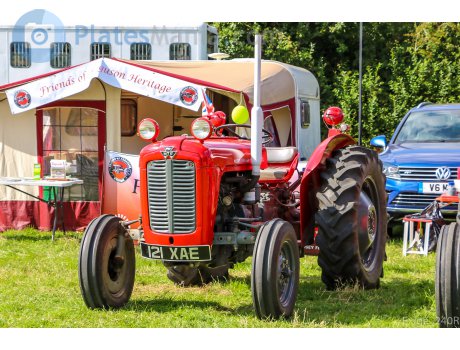 121 XAE, Massey Ferguson 30-Series