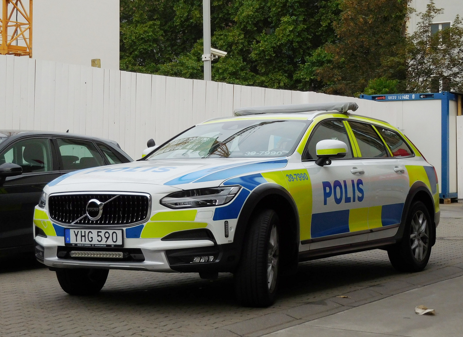 YHG 590, Volvo V90 2nd gen Cross Country (235/236), 2016–