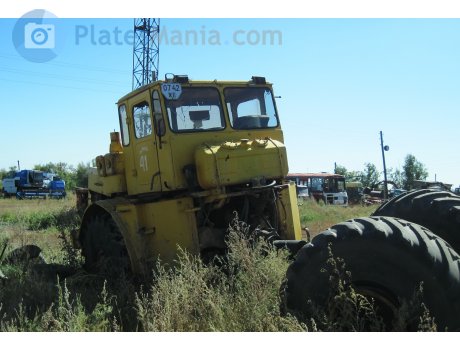 0742 ЖЕ, Kirovets К-700