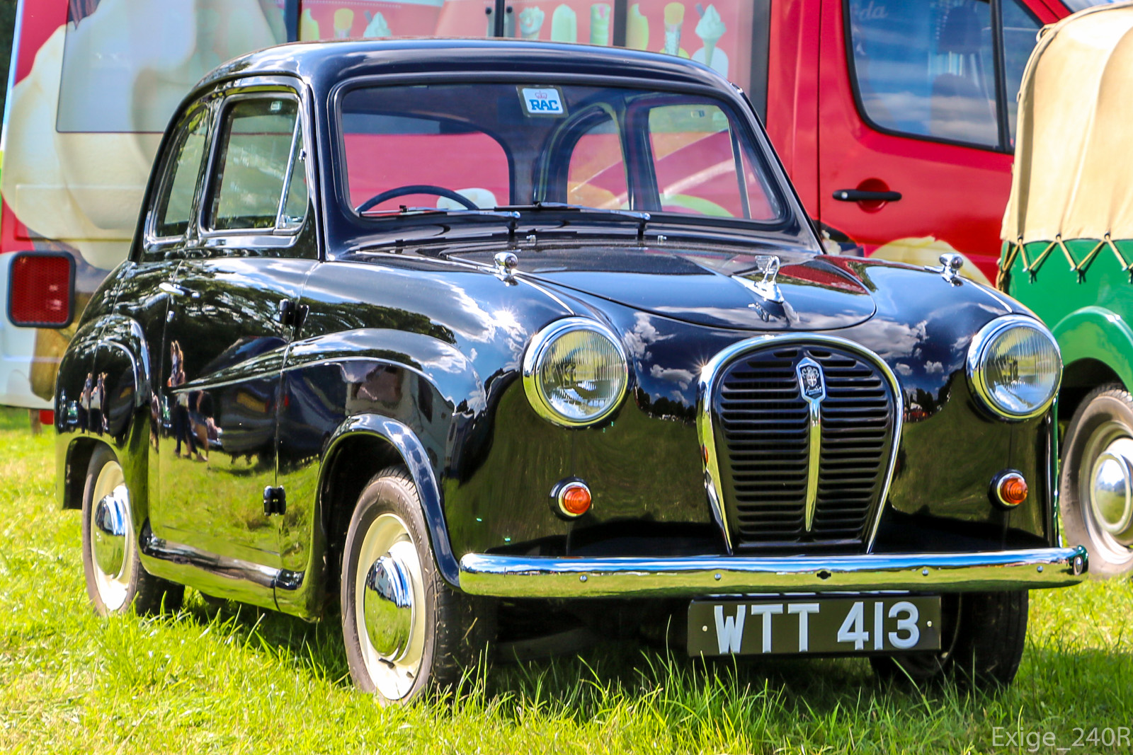 WTT413, Austin A35 Sedan, 1956–1959