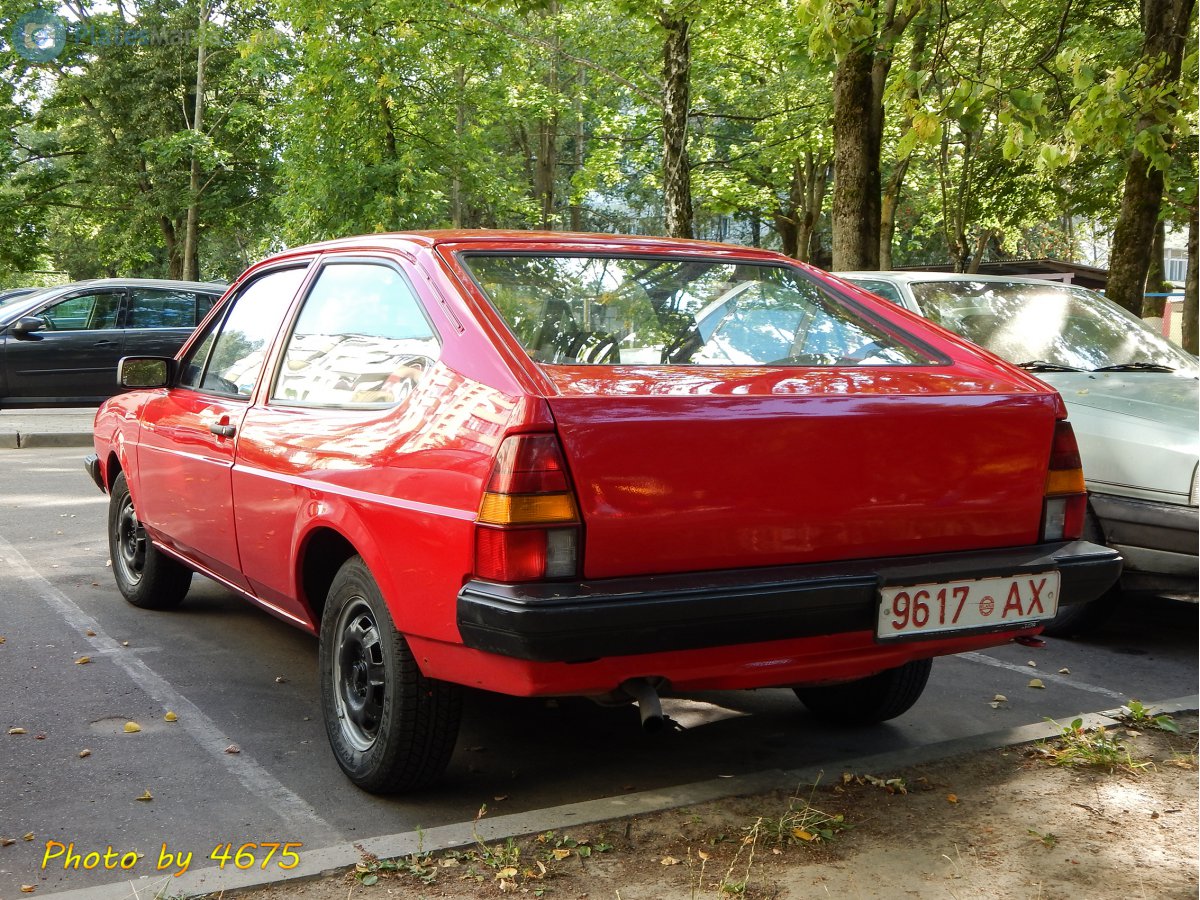 9617 AX, Volkswagen Passat 2nd gen 3-door Hatch (B2; 32B), 1981–1985