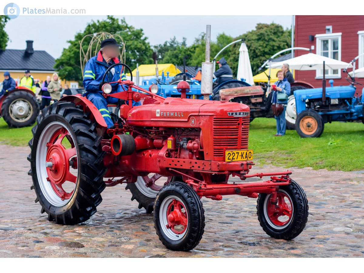 227-KAO, Farmall 