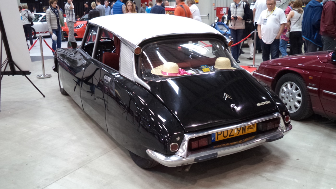 POZ 9W, Citroёn DS/ID 