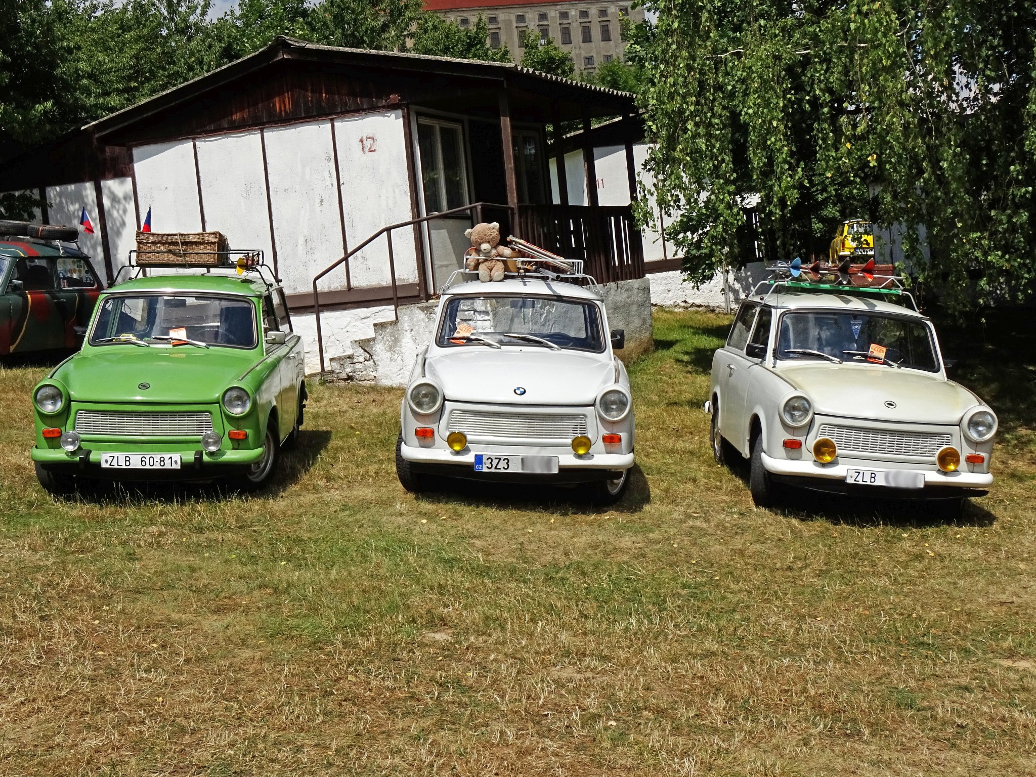 ZLB 60-81, Trabant 601 Universal, 1964–1990