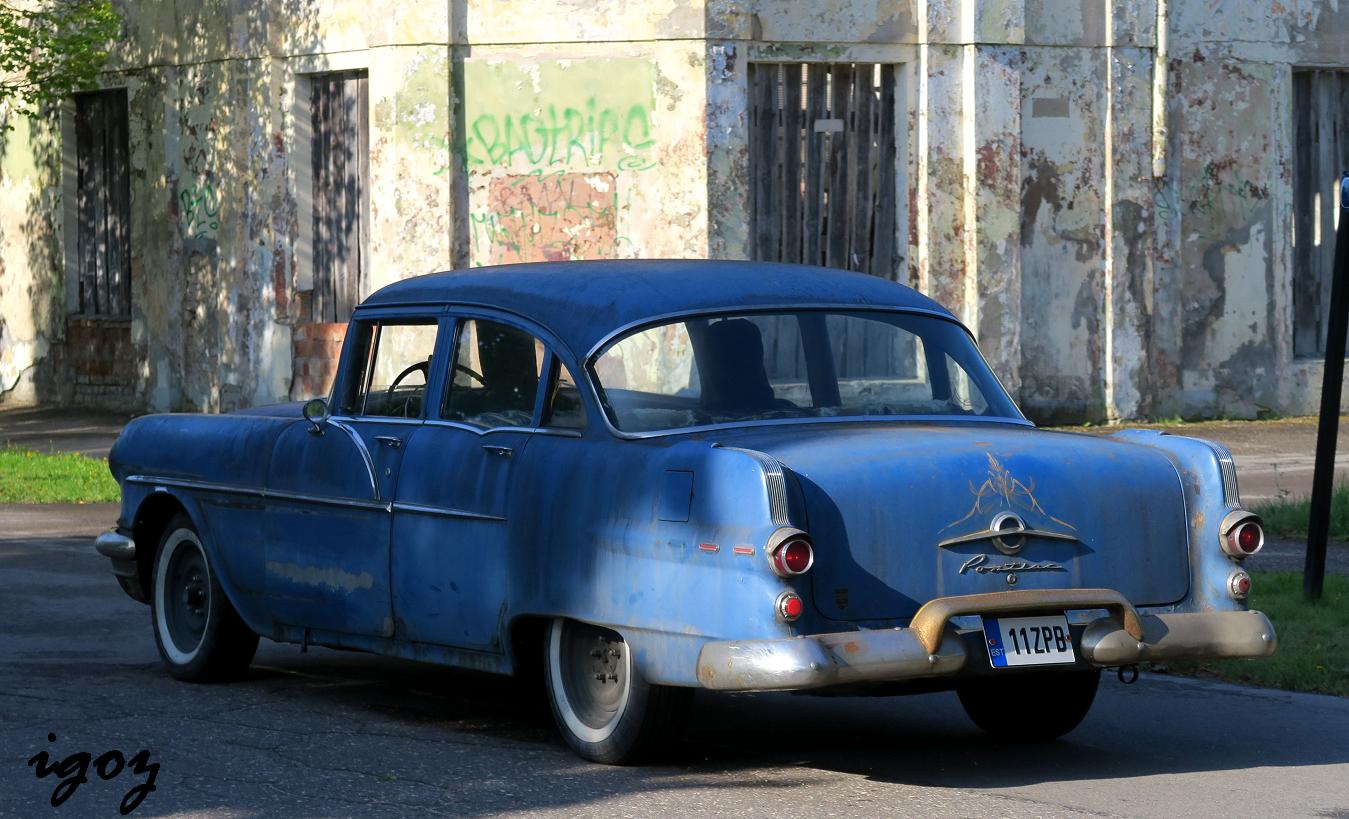11 ZPB, Pontiac Chieftain 