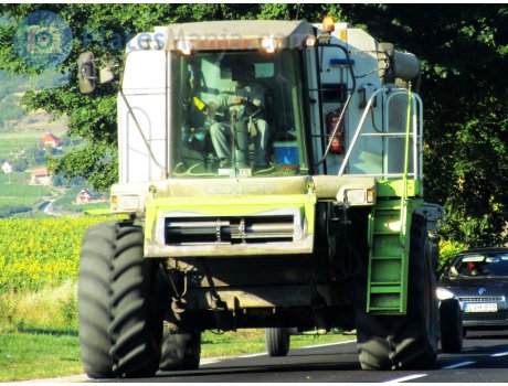 YFE-719, Claas Lexion