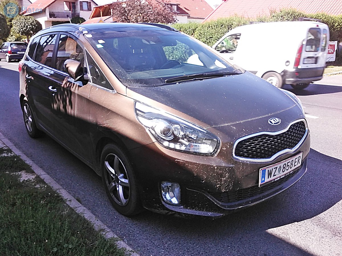 WZ 858 ER, Kia Carens 3rd gen (RP), 2013–2016