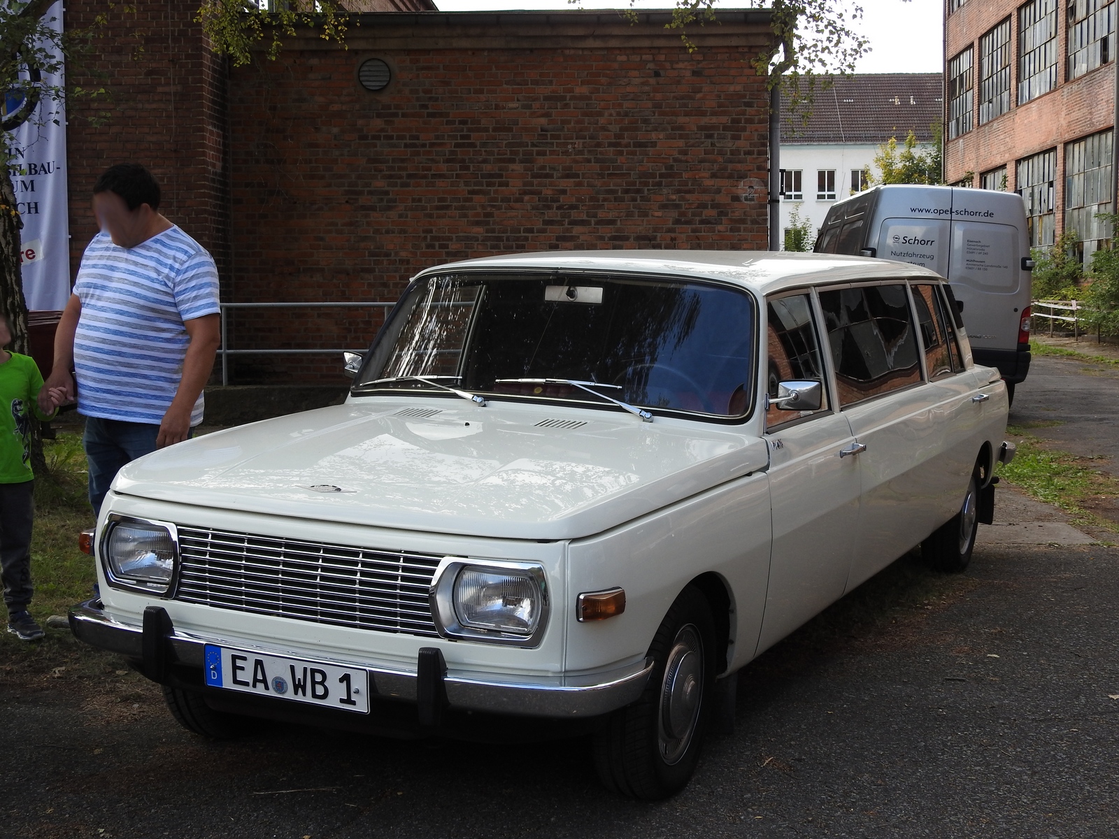 EA WB 1, Wartburg 353 