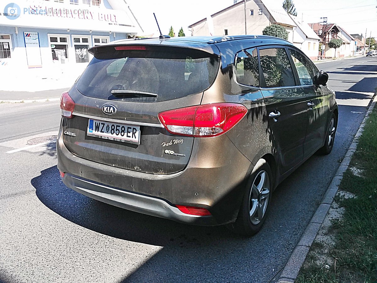 WZ 858 ER, Kia Carens 3rd gen (RP), 2013–2016
