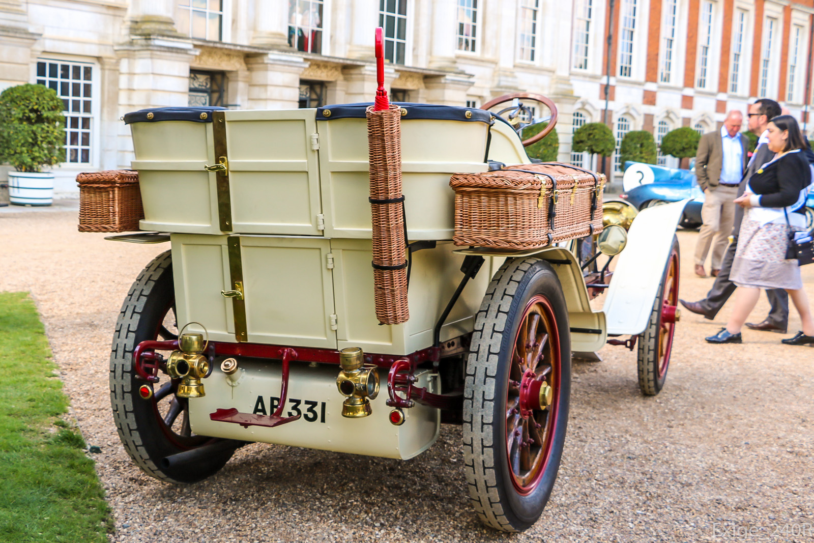 AB331, Mercedes-Benz Simplex 