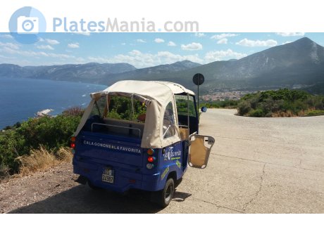DS 24987, Piaggio Ape