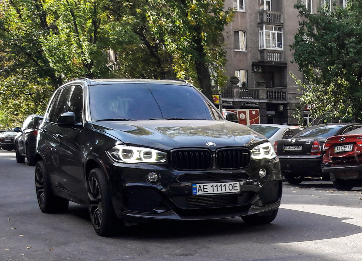 AE 1111 OE, BMW X5 3rd gen (F15), 2013–2018