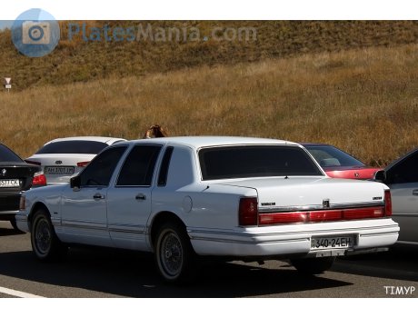 05 340-24 EH, Lincoln Town Car