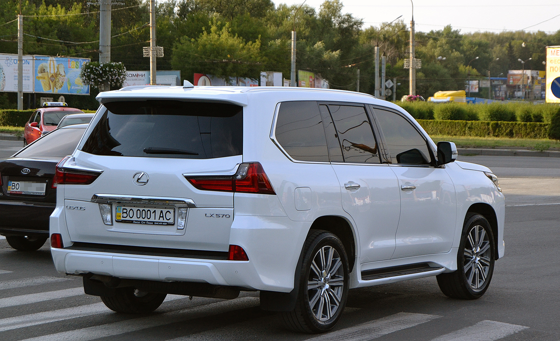 BO 0001 AC, Lexus LX 