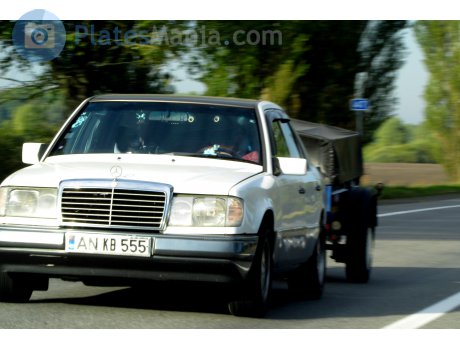 AN KB 555, Mercedes-Benz E-Klasse
