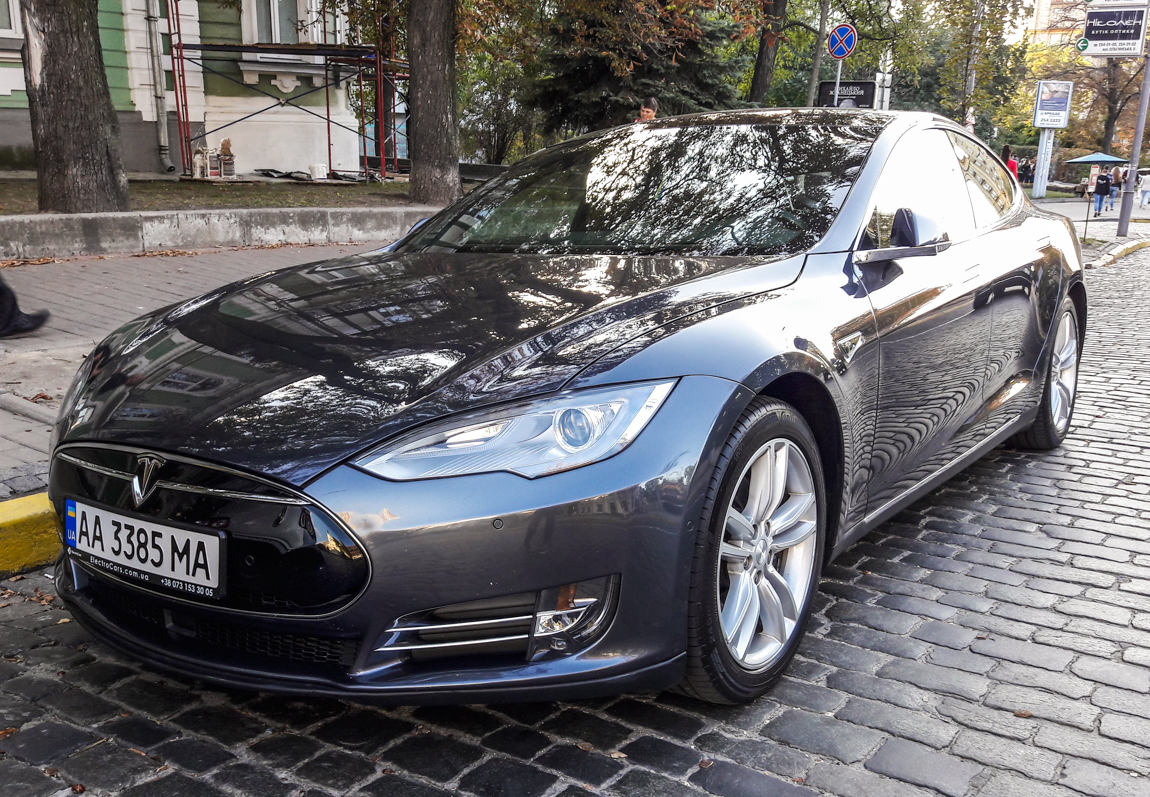 AA 3385 MA, Tesla Model S 1st gen (5YJS), 2012–