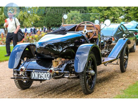 XN 2902, Aston Martin