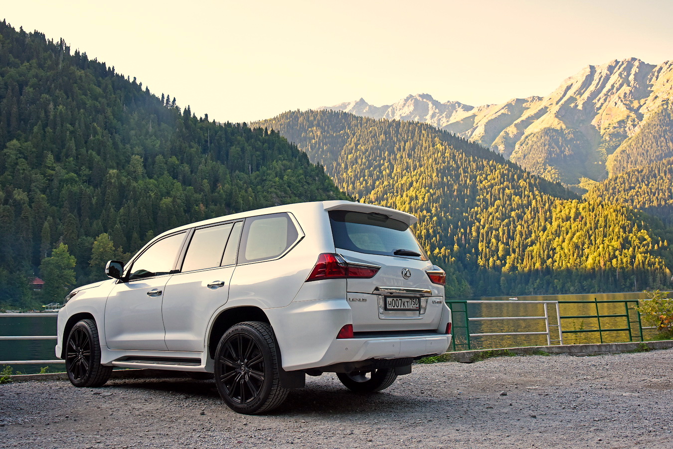 н 007 кт 750, Lexus LX 