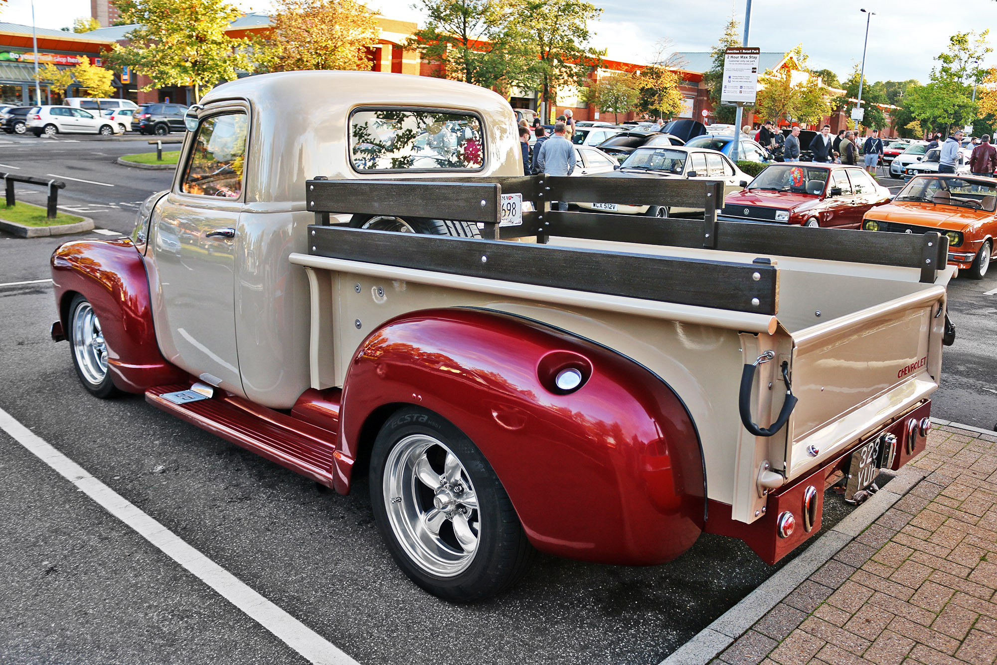 323YUH, Chevrolet Advance-Design 	Light-Duty 3000 Pickup and Chassis (A-body), 1947–1955
