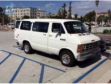 67644D/P, Dodge Ram Van