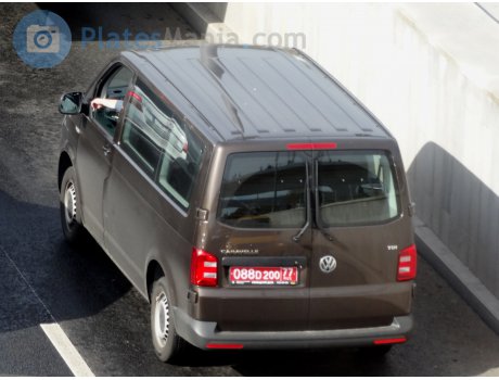 088D 200 77, Volkswagen Caravelle