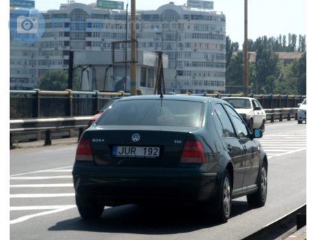 JUR 192, Volkswagen Bora