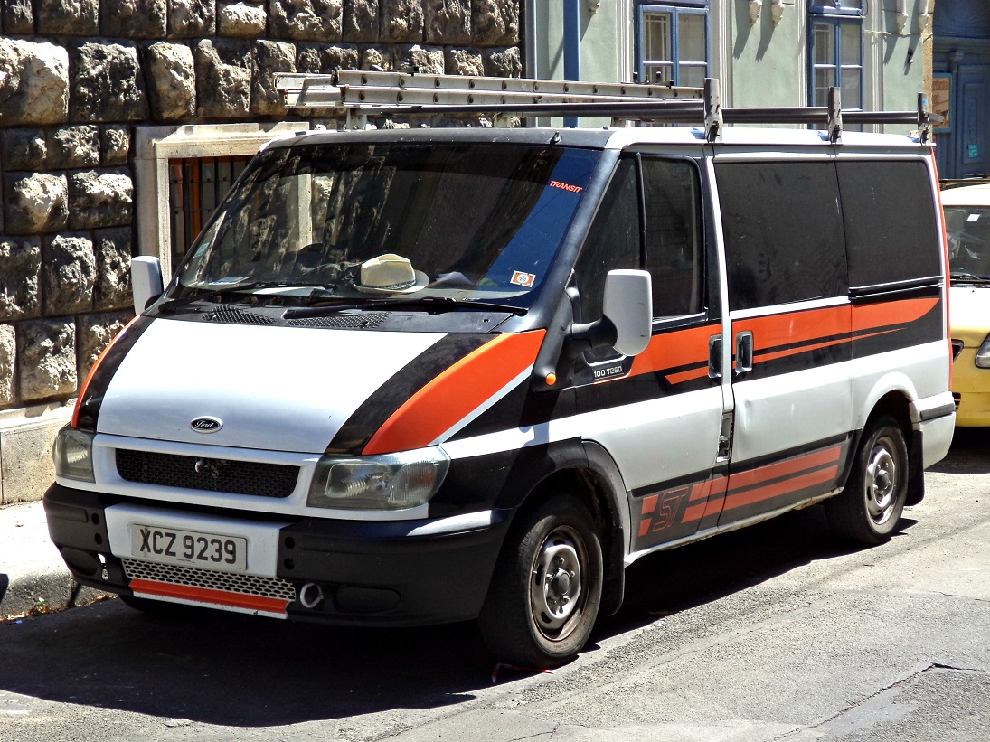 XCZ9239, Ford Transit 3rd gen Van (V184/V185), 2000–2006