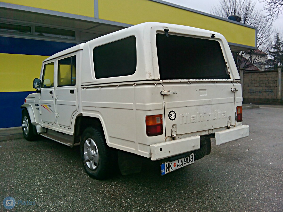 NK AA908, Mahindra Bolero 