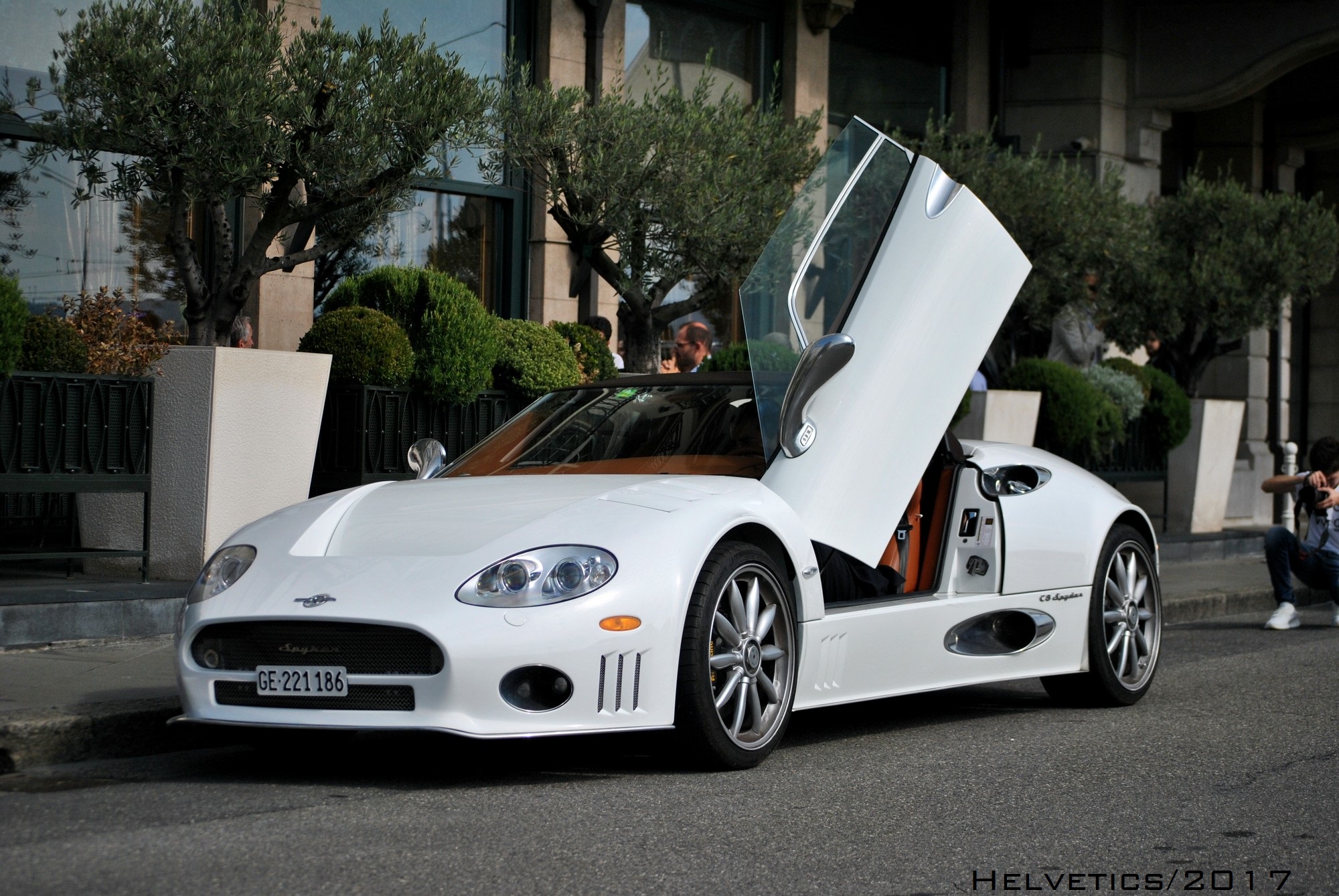 GE 221186, Spyker C8 1st gen Spyder, 2000–2009