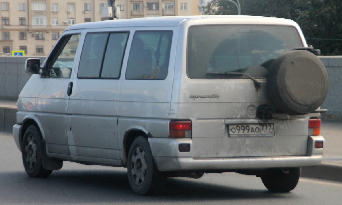 о 999 ао 777, Volkswagen Caravelle 