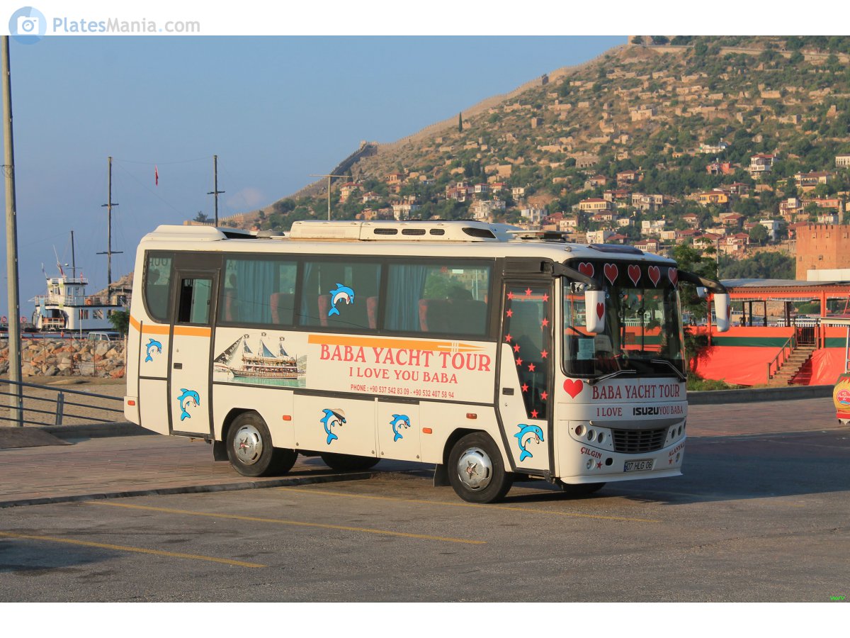 07 HLG 06, Isuzu Royal 