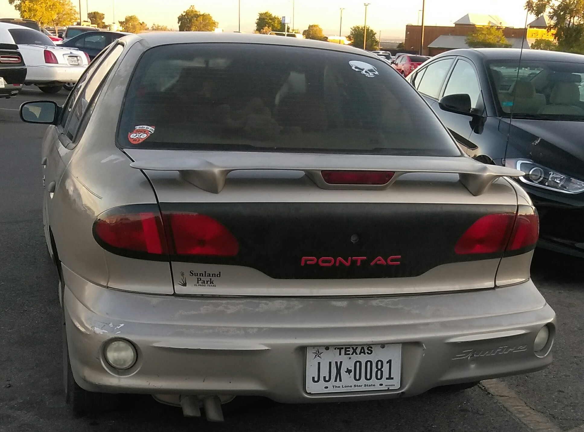 JJX-0081, Pontiac Sunfire 1st gen, 1st facelift, Sedan, 2000-2002