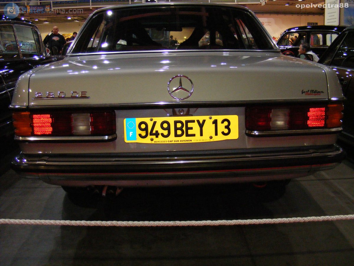 949 BEY 13, Mercedes-Benz E-Klasse 200–300 Sedan (W123), 1975­–1986