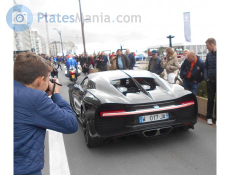 W-017-JA, Bugatti Chiron