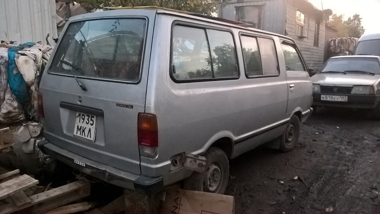 1935 МКЛ, Nissan Datsun Vanette 1st gen Van (C120), 1980–1985