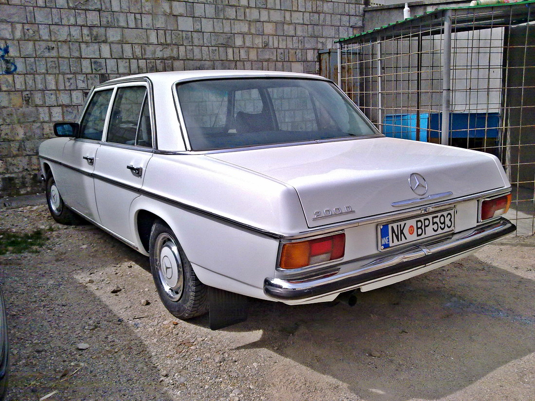 NK BP593, Mercedes-Benz E-Klasse 200–280 Sedan (W114/W115), 1967­–1976