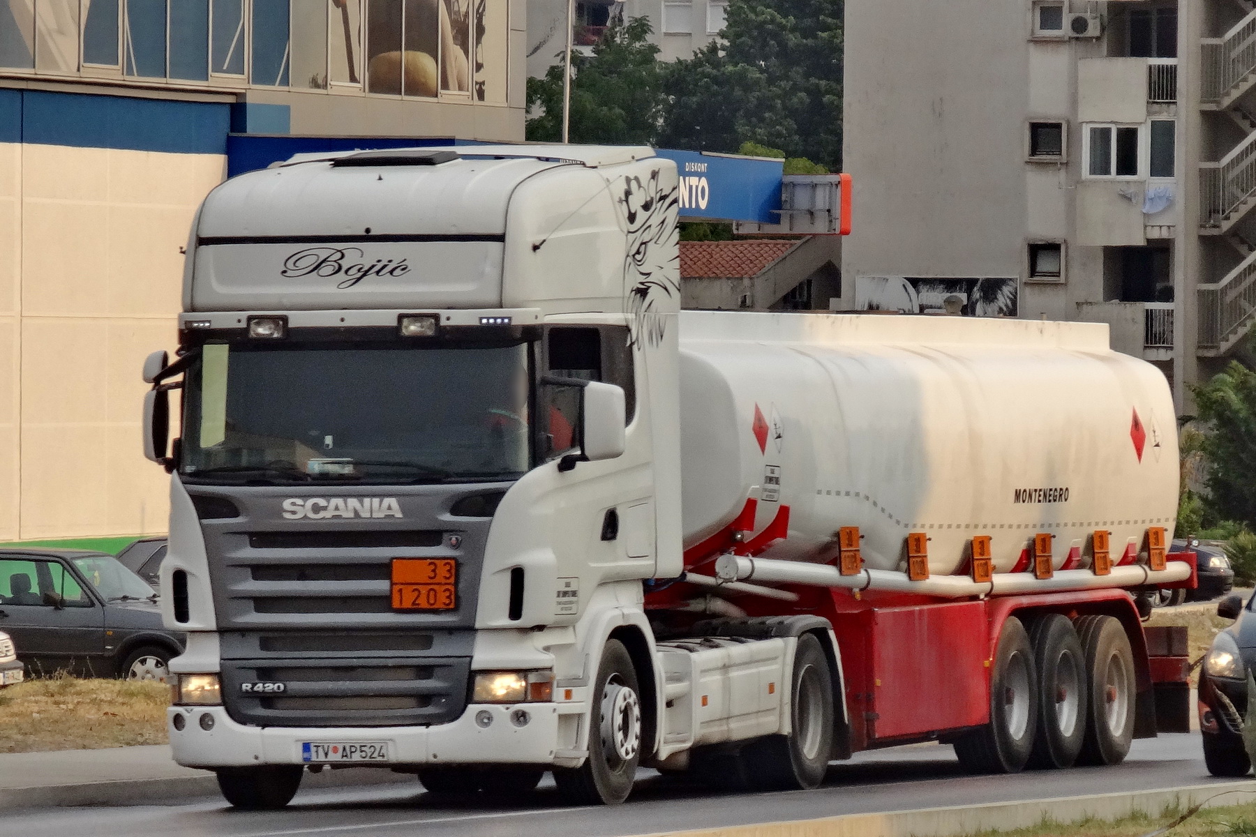 TV AP524, Scania R-Series 