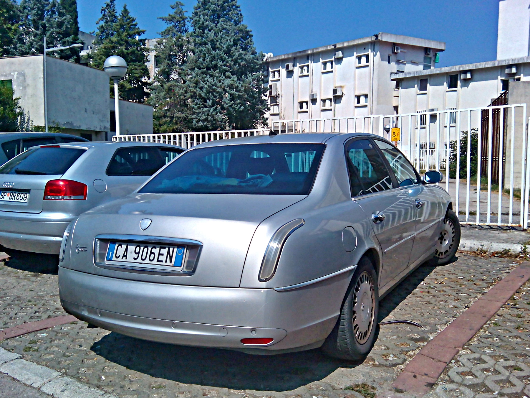 CA 906 EN, Lancia Thesis 1st gen (841), 2002–2009