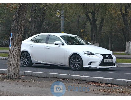 н111км30, Lexus IS