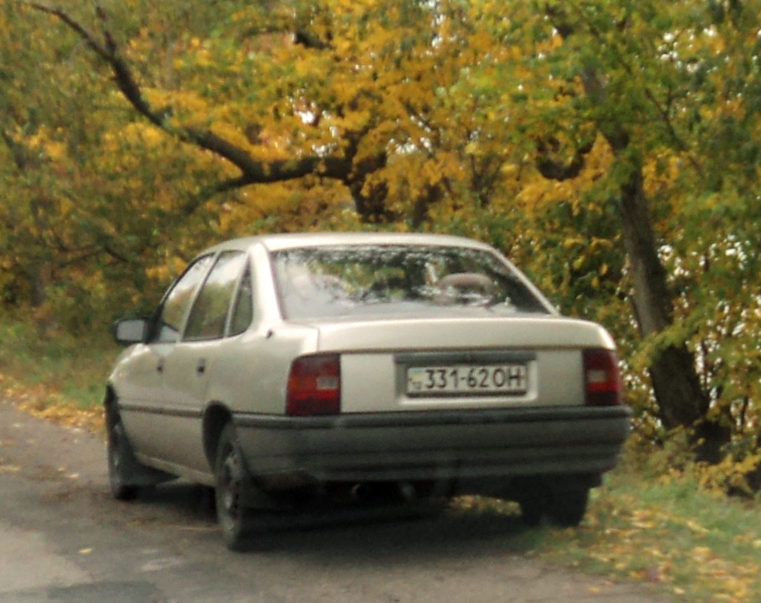 12 331-62 OH, Opel Vectra 