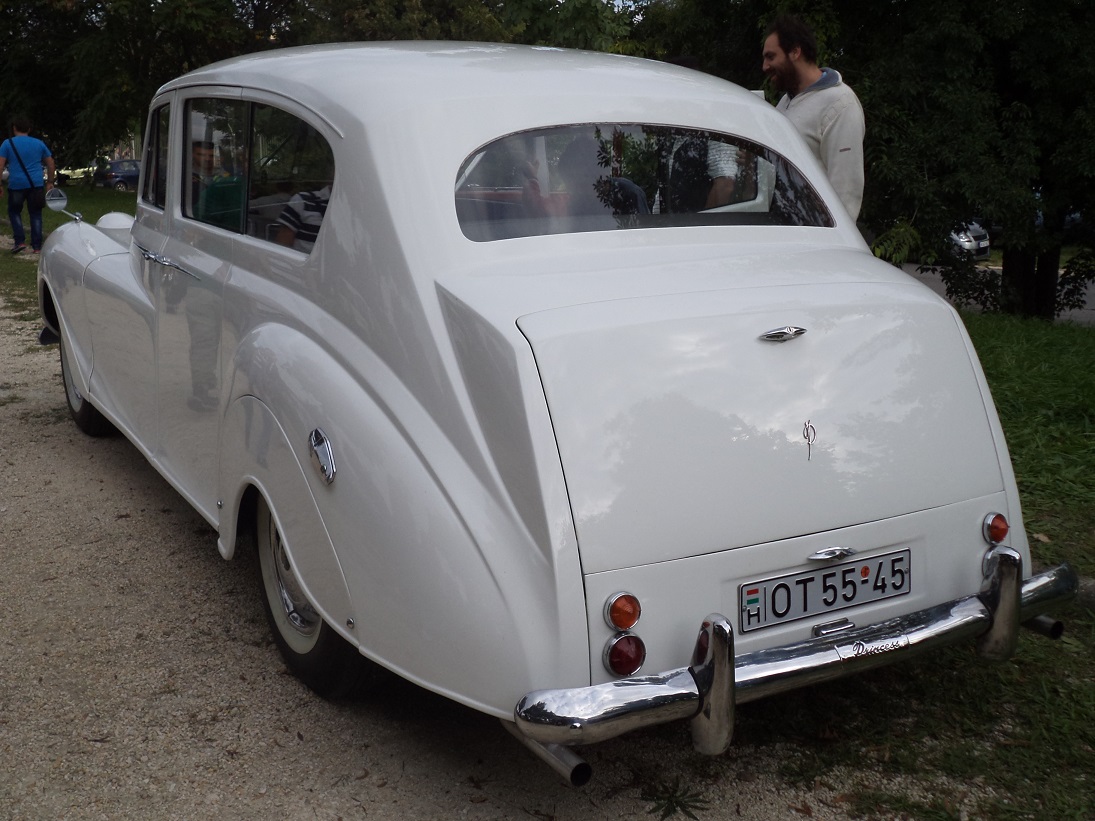 OT 55-45, Vanden Plas Princess 