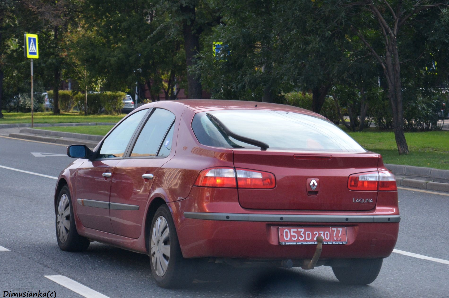 053 D 230 77, Renault Laguna 2nd gen Liftback (X74), 2001–2005