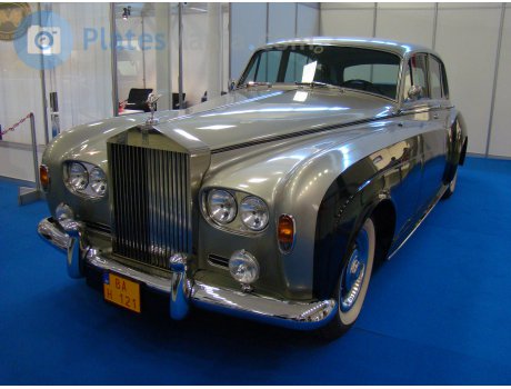 BA H 121, Rolls-Royce Silver Cloud