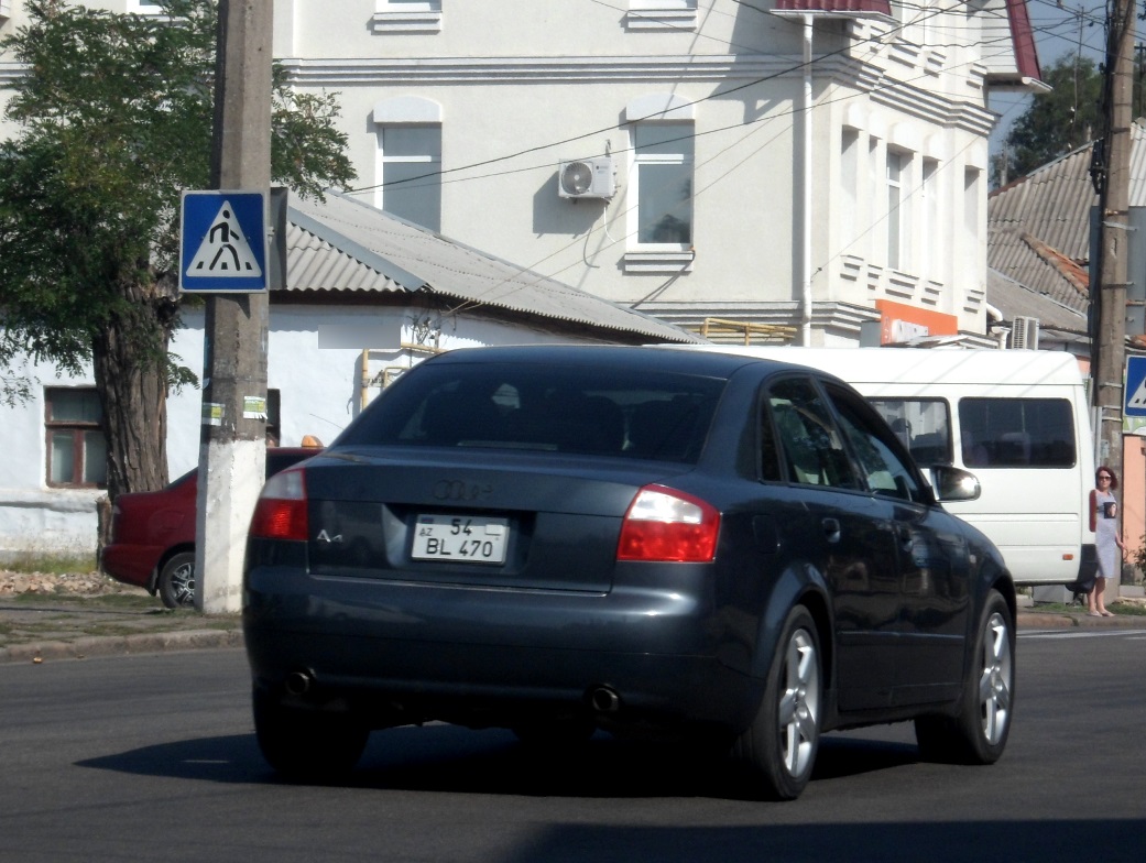54 BL 470, Audi A4 2nd gen Sedan (B6/8E2), 2000–2004
