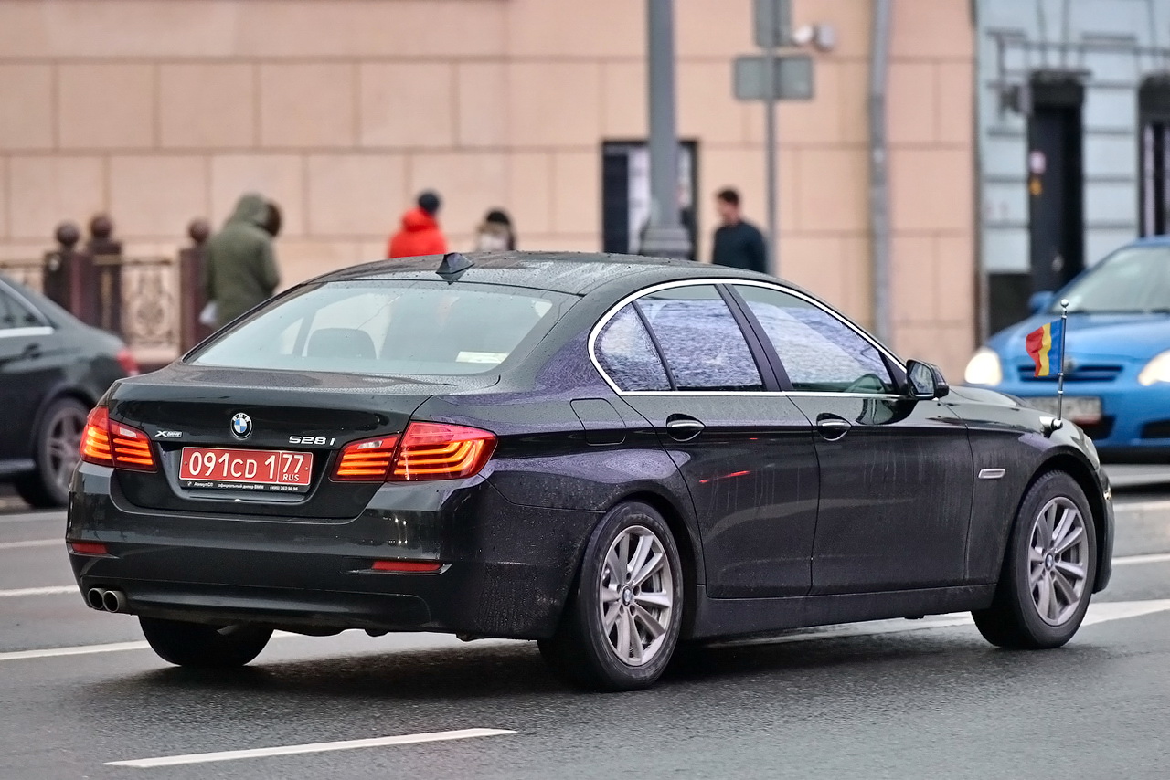 091 CD 1 77, BMW 5 Series 6th gen Sedan (F10/F18), 2010–2017